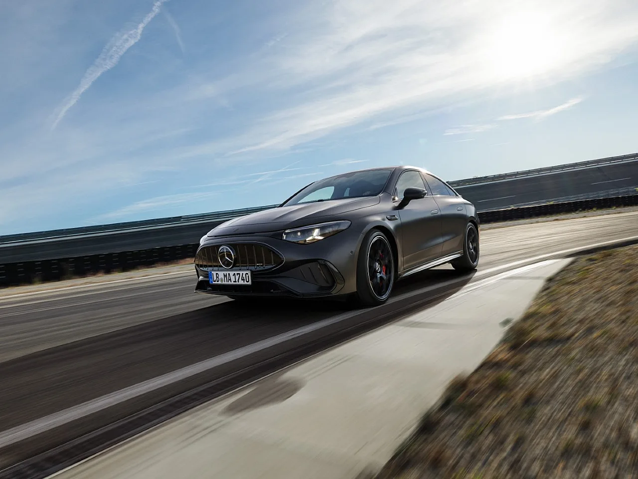 Mais rápido, mais ágil – e ainda mais divertido de conduzir: o novo Mercedes-AMG CLA 45 4MATIC+