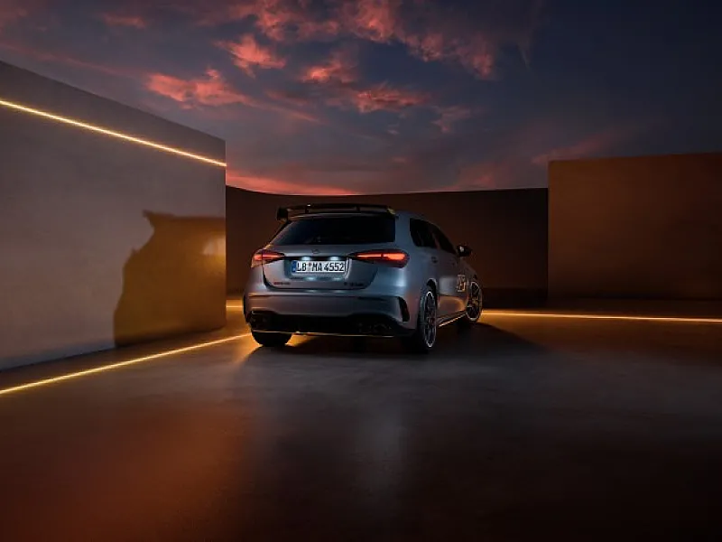 Edição especial “Final Edition” do Mercedes-AMG A 45 S 4MATIC+ já disponível para encomenda - imagem 2