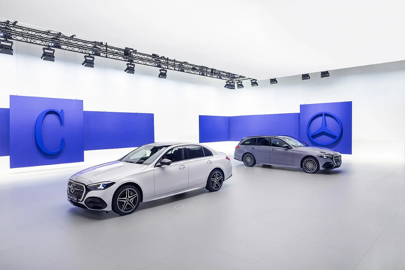 O novo Mercedes-Benz Classe C: Força refinada. Continuidade confiável.