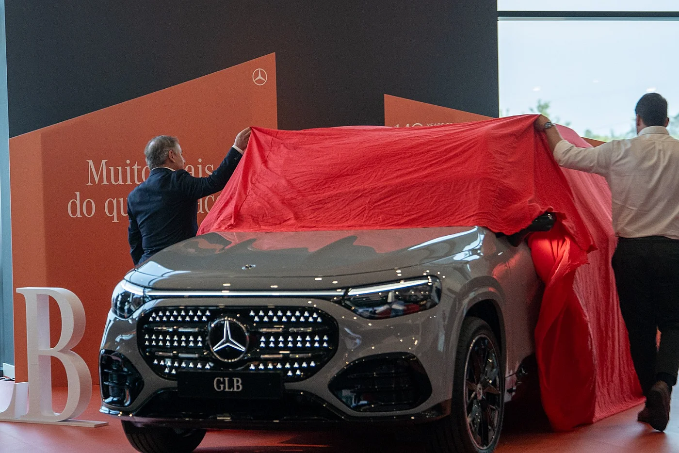 Marques, Lda. apresentou novos Mercedes-Benz elétricos GLB e GLC num evento dedicado à mobilidade premium