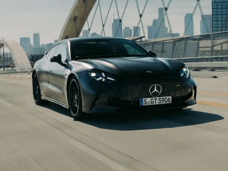 O novo Mercedes‑AMG GT Coupé 4 portas já está disponível para encomenda - imagem 2